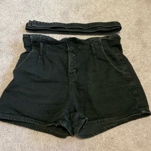 American Eagle Paper Bag Shorts